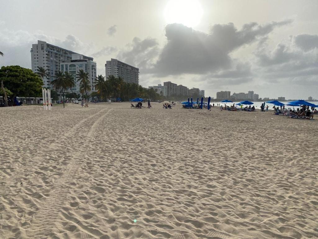 Beachfront Tropical Tantra Apartment San Juan Exterior foto