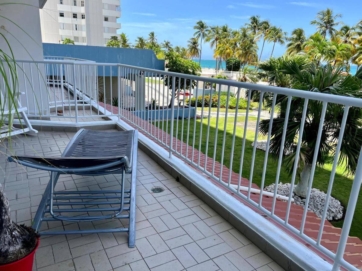 Beachfront Tropical Tantra Apartment San Juan Exterior foto