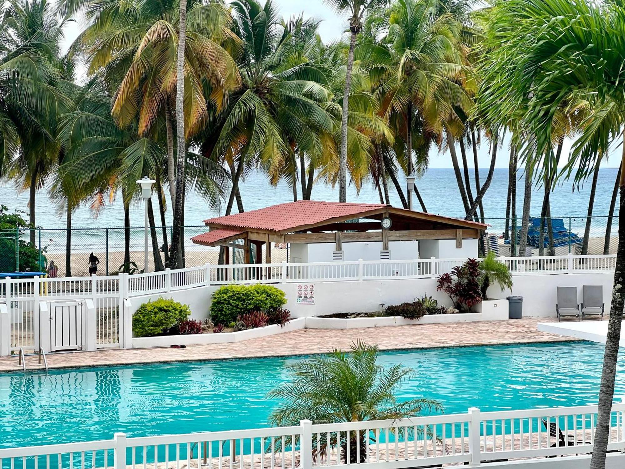 Beachfront Tropical Tantra Apartment San Juan Exterior foto