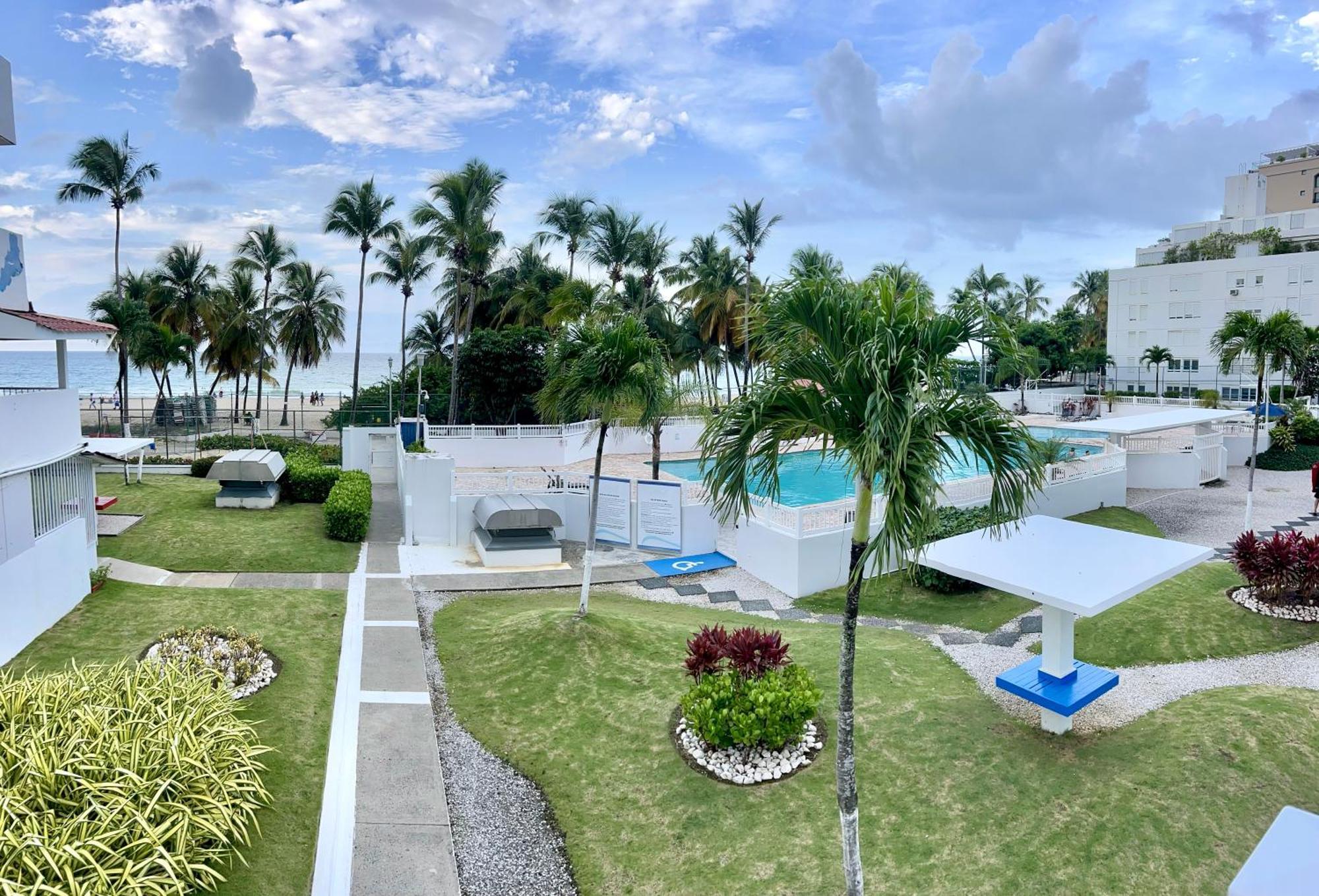 Beachfront Tropical Tantra Apartment San Juan Exterior foto