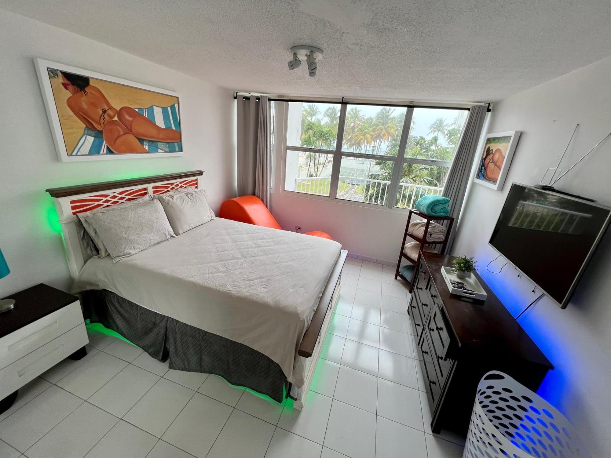 Beachfront Tropical Tantra Apartment San Juan Exterior foto