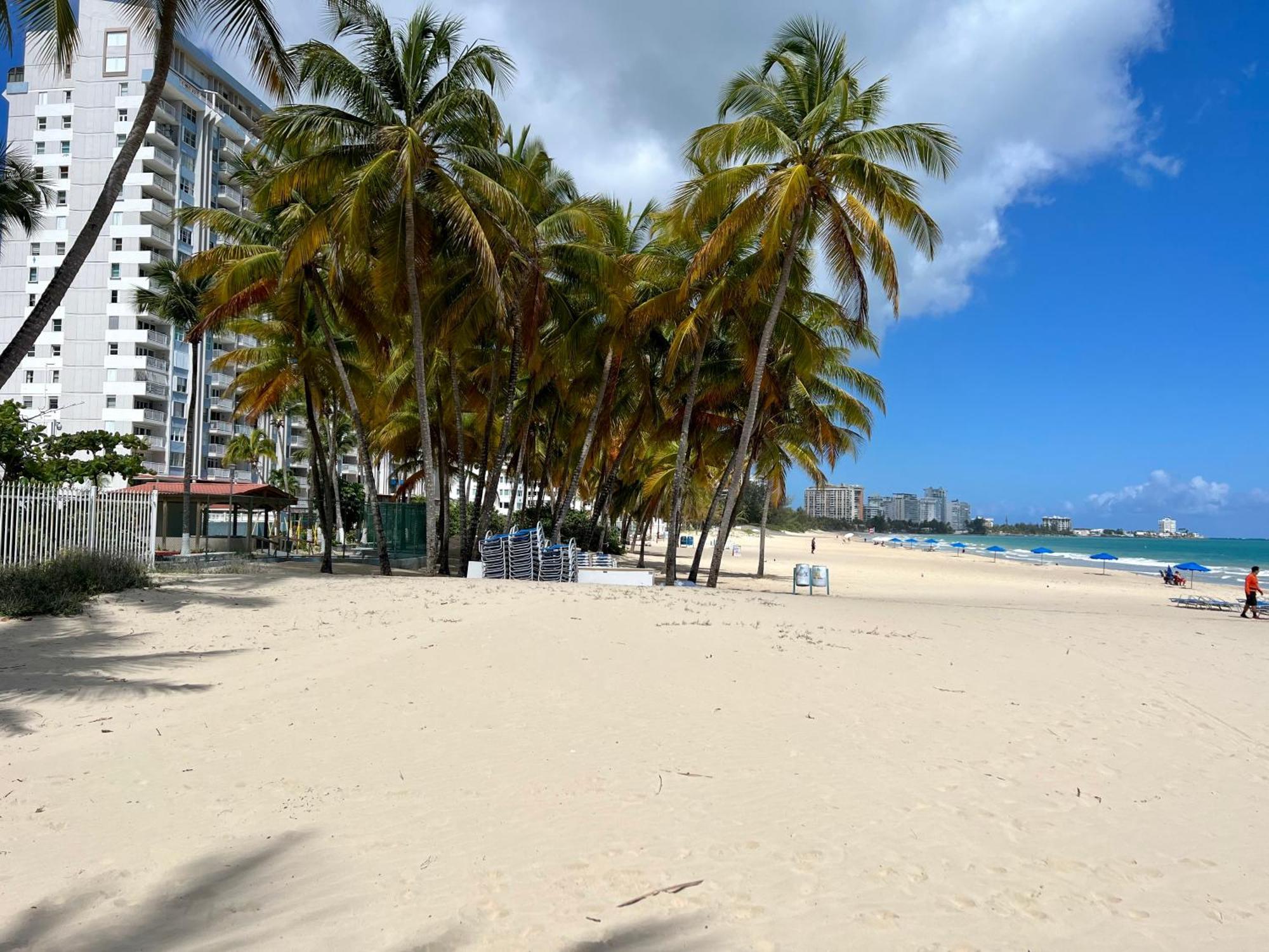 Beachfront Tropical Tantra Apartment San Juan Exterior foto